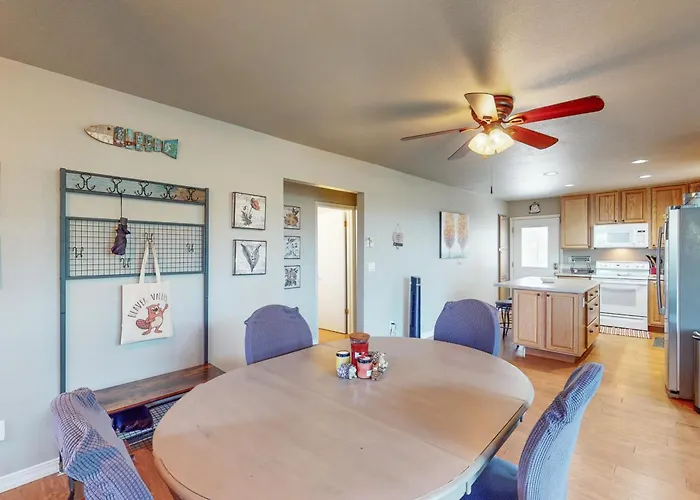 Dog-friendly Retreat W/ Panoramic Views! Holiday home